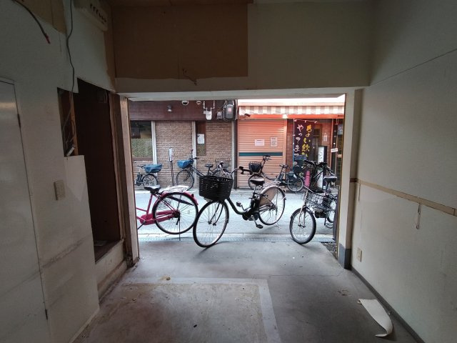 豊中市庄内東町１丁目の店舗事務所