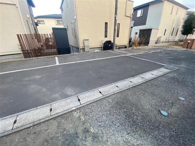 コーポ・アルチェの駐車場|駐車場があります