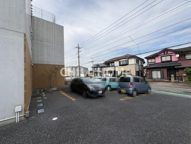 Ｇｒｏｖｅ　Ｈｏｕｓｅの駐車場|当社、チルホームのHPもご覧ください(^^)/物件情報多数♪