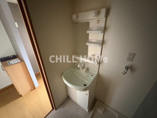 Ｇｒｏｖｅ　Ｈｏｕｓｅの独立洗面台|当社、チルホームのHPもご覧ください(^^)/物件情報多数♪