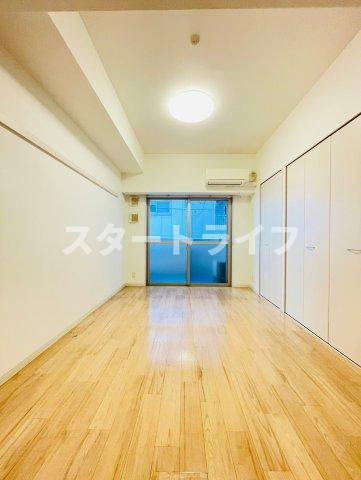 大阪市淀川区宮原１丁目の賃貸マンションの居間・リビング