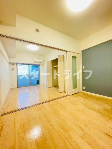 大阪市淀川区宮原１丁目の賃貸マンションの寝室