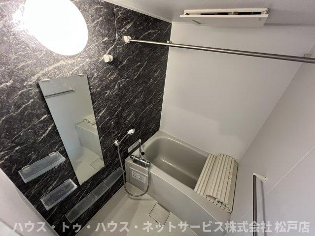 アドラブールの浴室