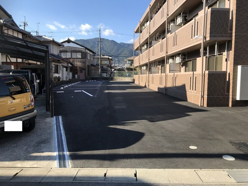 ON THE ROADの駐車場