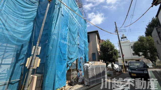 徒歩5分圏内にスーパー・ドラッグストア・ホームセンターあり！の前面道路含む現地写真|前面道路含む現地写真です