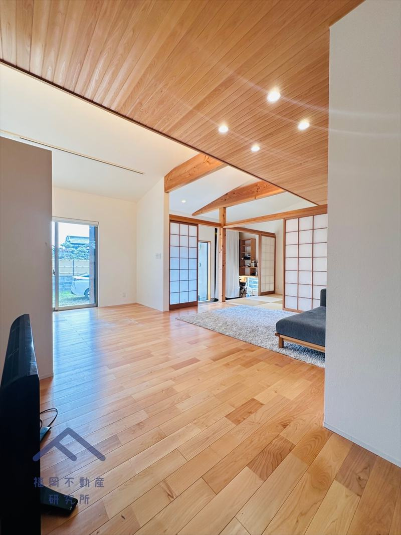 糟屋郡新宮町大字湊　戸建ての居間・リビング
