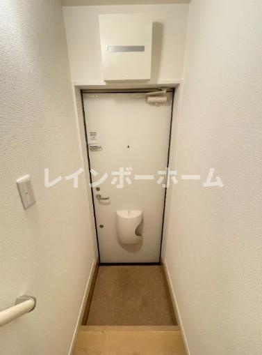 バーミープレイス葛西の玄関|※別号室参考写真