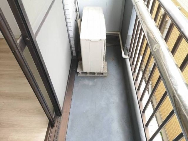 葵マンション(E-173)のバルコニー