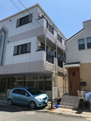 葵マンション(E-173)の外観