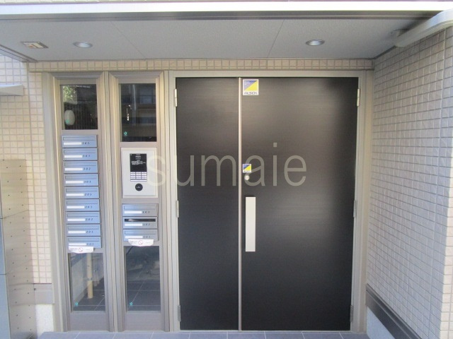 Ｄ－ｒｏｏｍ西ヶ原のロビー|エントランスはこちら☆