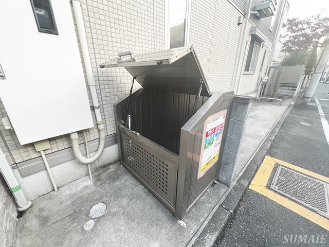 Ｄ－ｒｏｏｍ西ヶ原のその他共用部分|ゴミ捨て場です☆