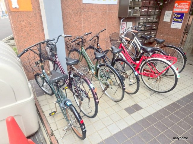 淡路駅前ビル　仲介手数料無料の駐車場