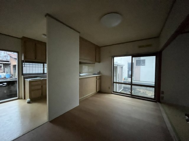 新開２丁目貸家のキッチン