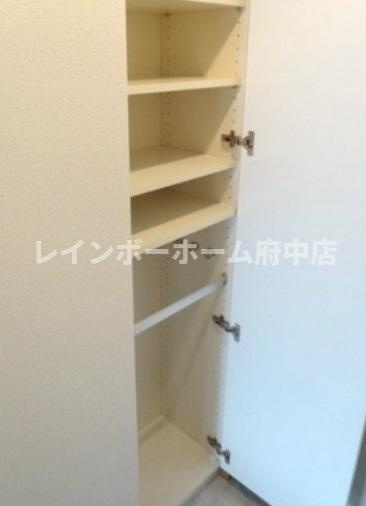LINX LEGAMIの玄関