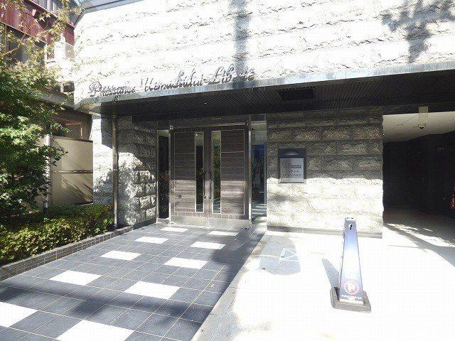 【エントランス】プレサンス上町台リベルテ