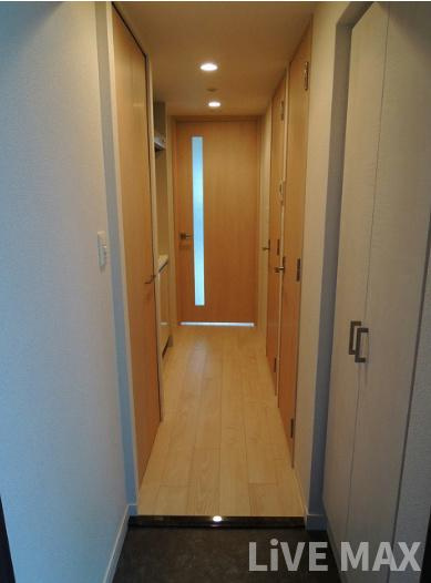 【玄関】プレサンス上町台リベルテ