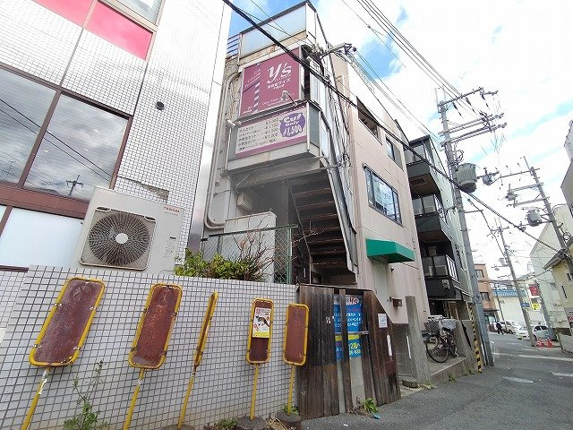 吹田市千里山東２丁目の店舗事務所