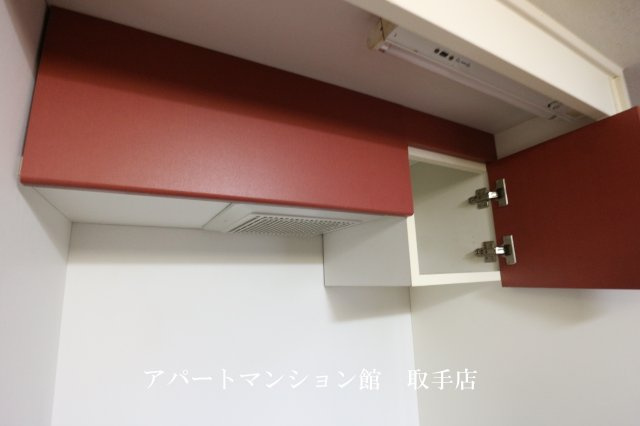 レオパレスカメリアの収納