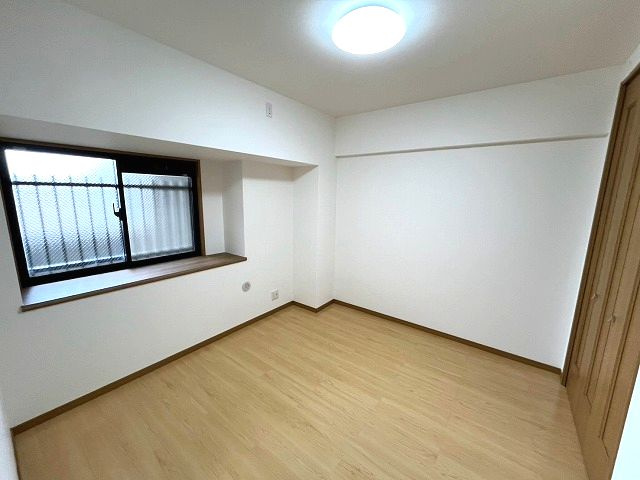 【洋室】 | クローバーマンション空港東２