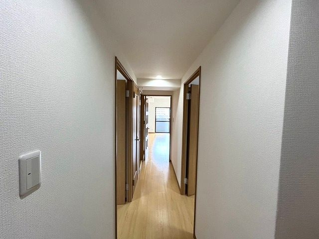 【玄関】 | クローバーマンション空港東２