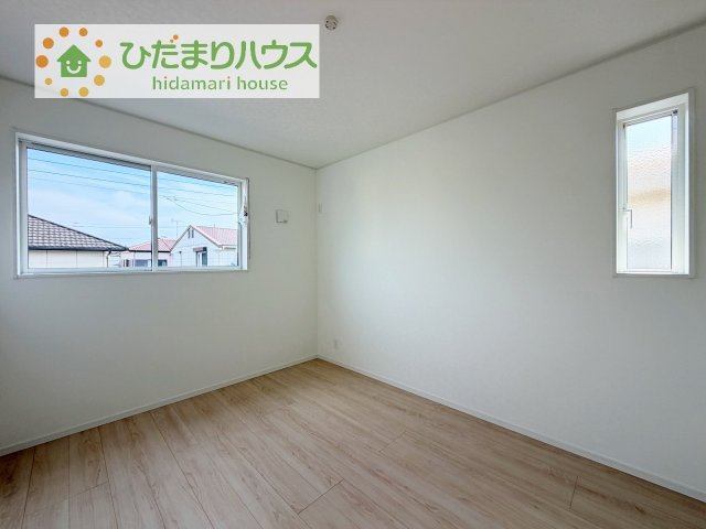 【洋室】 | 阿見町上長第1　新築戸建 | 机にベットを置けば子供部屋の完成です！