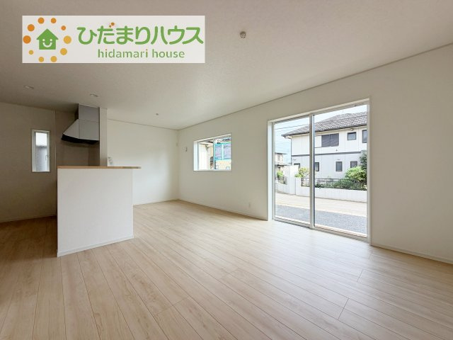 【居間・リビング】 | 阿見町上長第1　新築戸建 | 広～いリビングは、ゆったりとした家族だんらんの時間を過ごせます(^^)/
