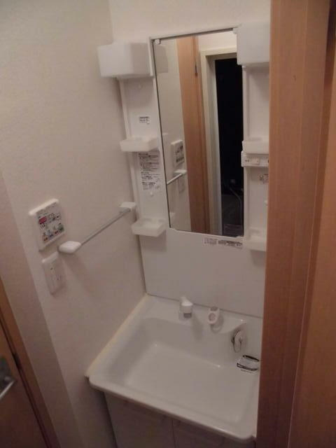 エスポワールＤの洗面所