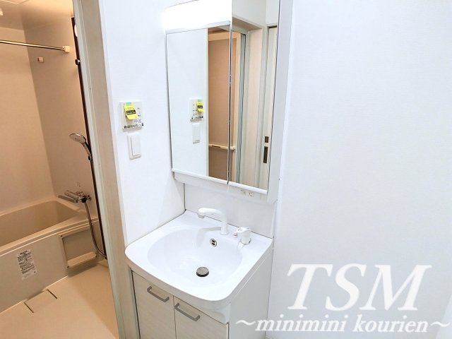 グラン寝屋川の独立洗面台