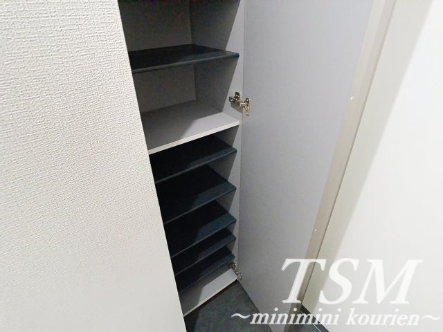 グラン寝屋川の収納|シューズボックス