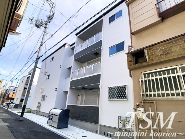 グラン寝屋川の外観