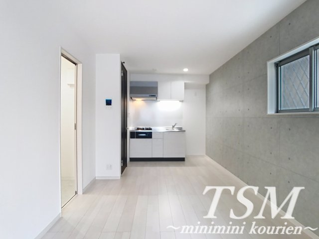 グラン寝屋川の居間・リビング