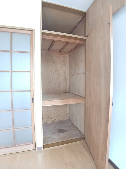 レビュ―弐番館の収納|収納のためのスペースです