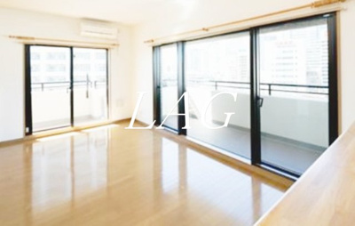 【居間・リビング】 | インザガーデン | 洋室のお部屋です。