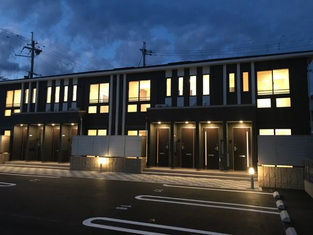 セイクレストＢの外観|外観写真（夜）