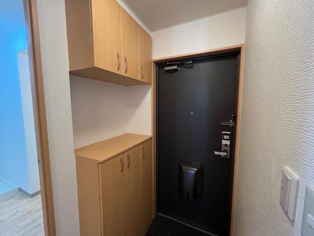 サンシャイン２号館の玄関|玄関