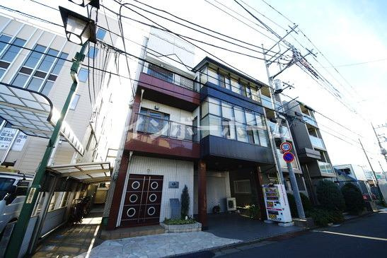 GRANDSHIPSの外観