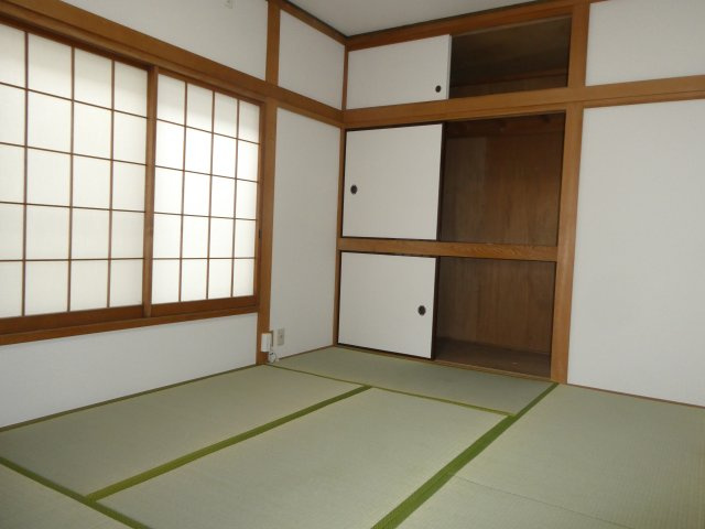 南沢4丁目貸家