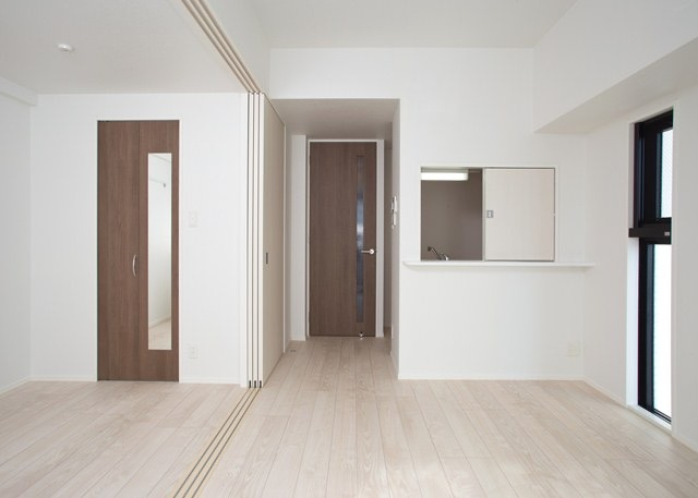 【居間・リビング】 | 新品家具付きマンション美野島16(KaGood福岡)