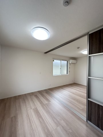 【洋室】 | パサログランデ綾之町