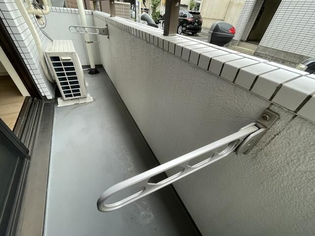 ロイヤルハイツ扇橋のバルコニー