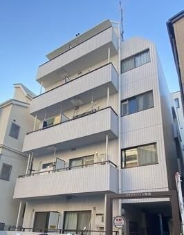 ロイヤルハイツ扇橋の外観