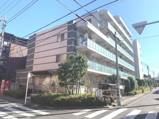 プライムコート成増の外観