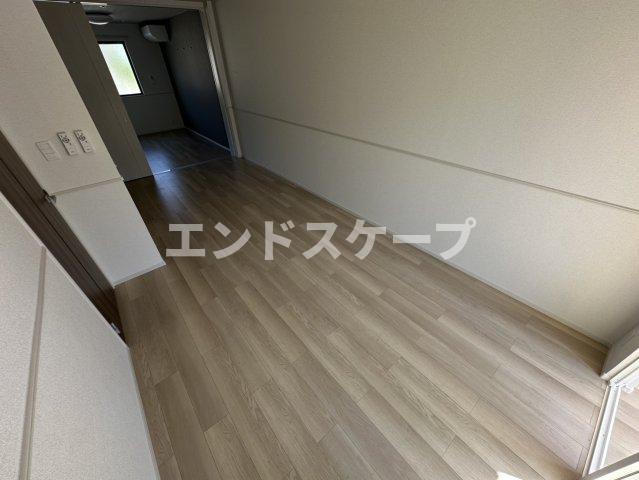 パークサイド　レジデンスの居間・リビング|高崎、前橋のお部屋探しはエンドスケープまで！お客様の理想お聞かせ下さい♪