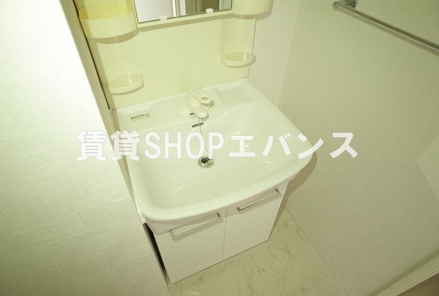 【洗面所】 | メルベーユ | コンパクトで使いやすい洗面所