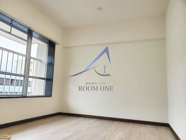 大森駅前住宅１号棟の居間・リビング|洋室のお部屋です。