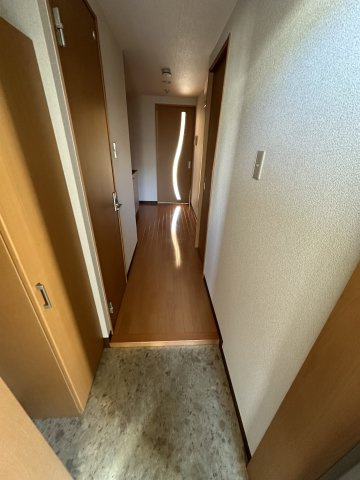 T-WESTの玄関