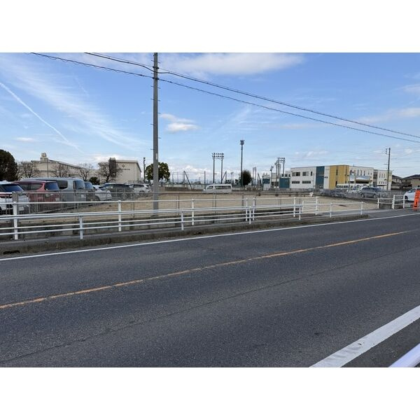 知立新林町本林リース地の外観