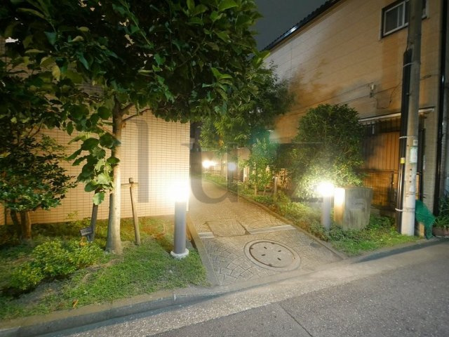 フロール横浜入江町第2の外観