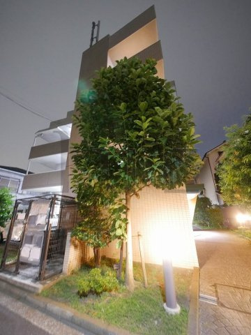 フロール横浜入江町第2の外観