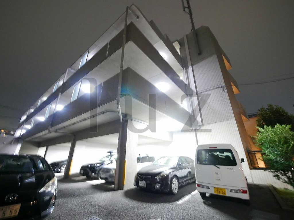 フロール横浜入江町第2の外観